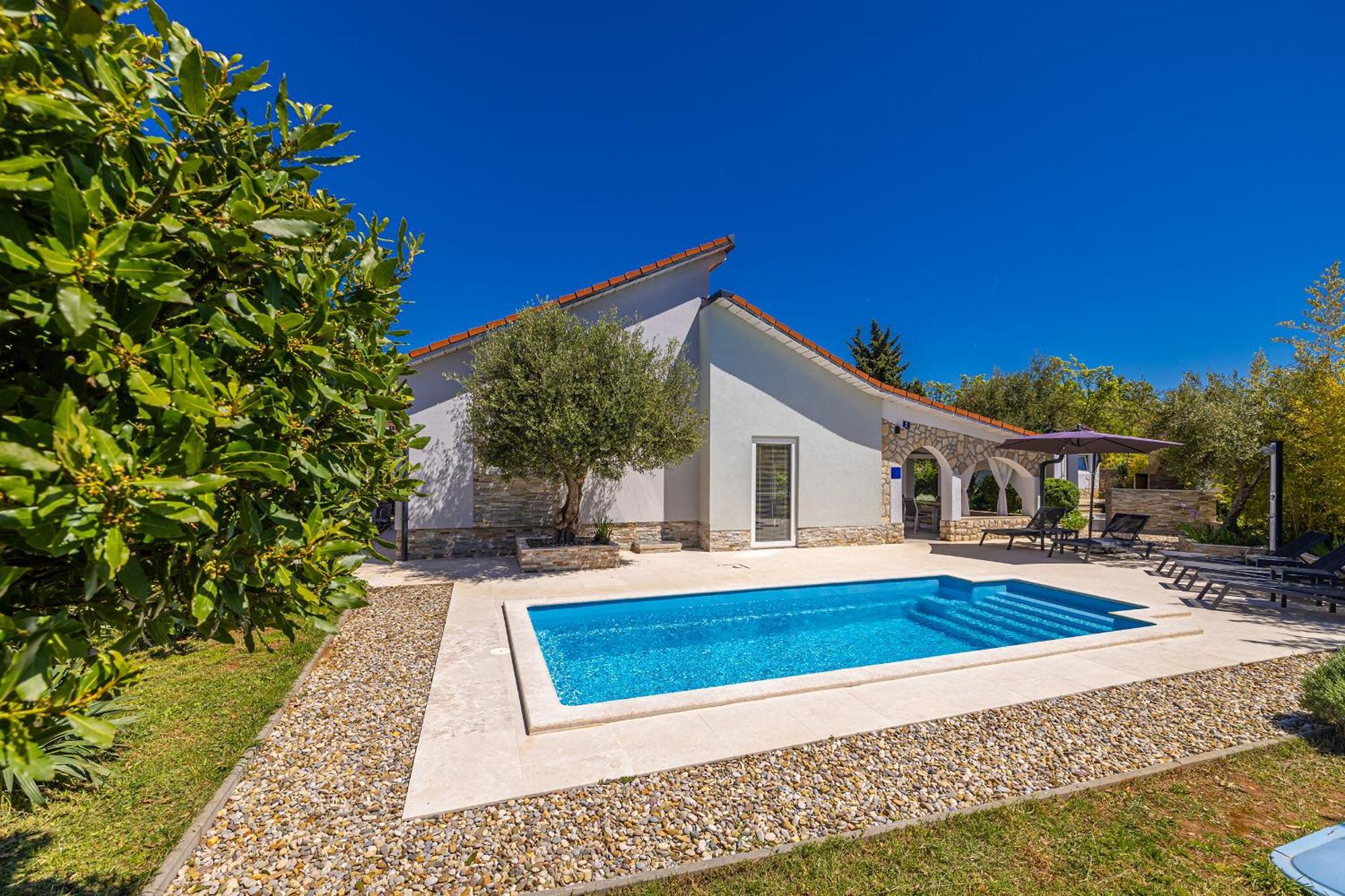 Holiday House Kai With Private Pool Pinezici  Luaran gambar