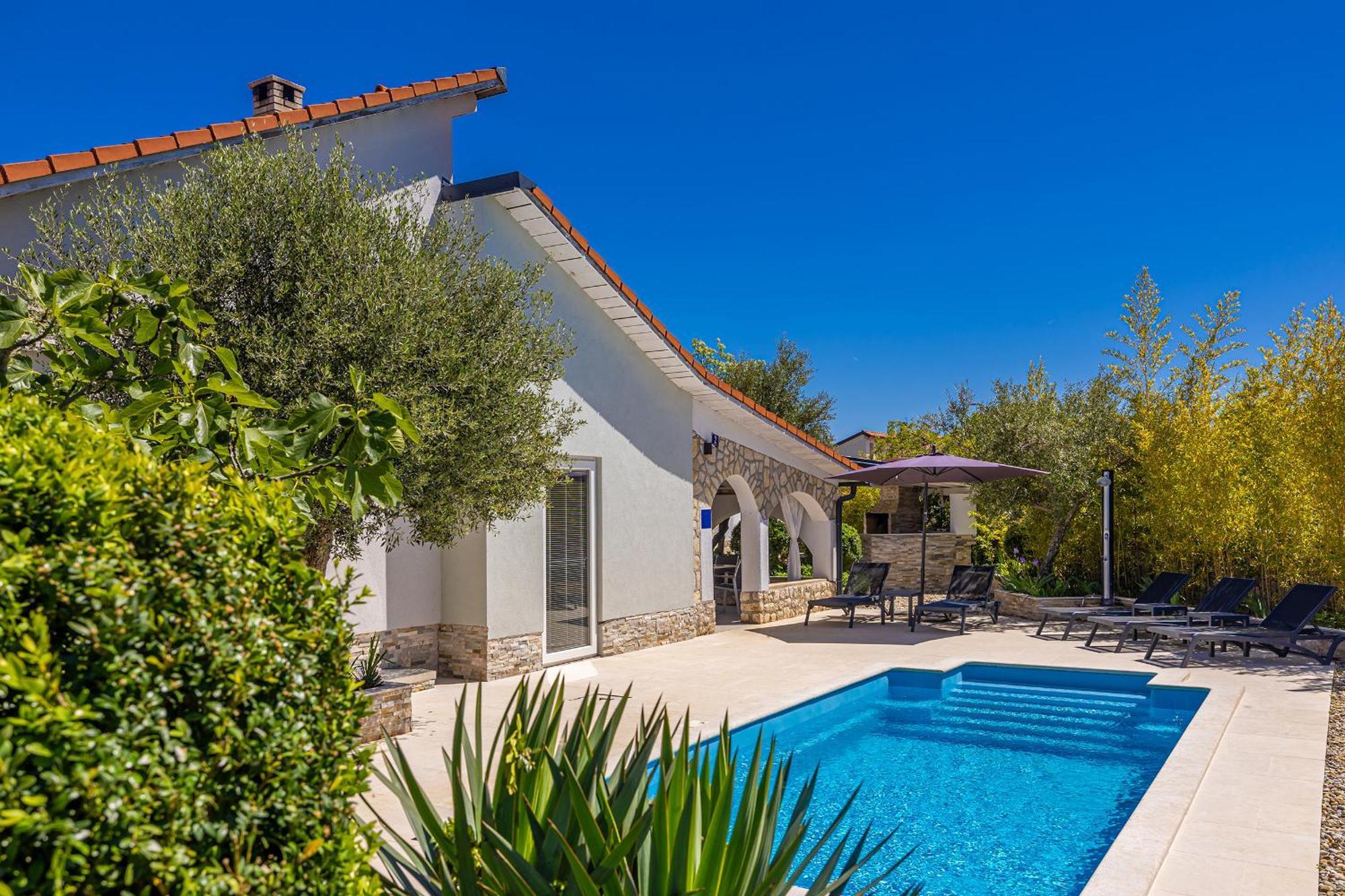 Holiday House Kai With Private Pool Pinezici  Luaran gambar
